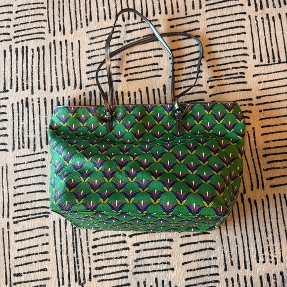 Vera Bradley Green and Pink Floral Tote - Picture 5 of 8